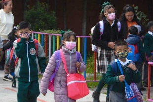 Regresa el uso de cubrebocas a escuelas del Estado de México