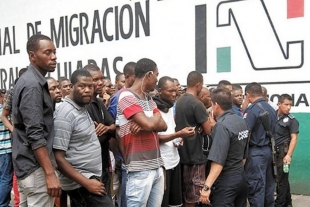 Reportes falsos de ébola justifican xenofobia contra migrantes