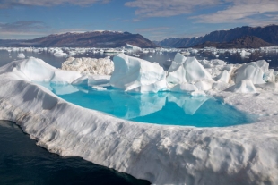 Ola de calor provoca un derretimiento masivo en Groenlandia