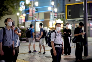 Extiende Japón a todo el país restricciones por Covid