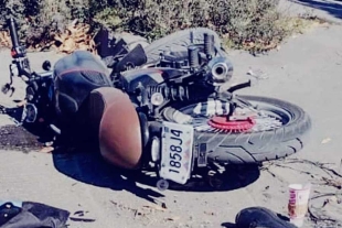 Camión de carga arrolla a motociclista en San Mateo Atenco