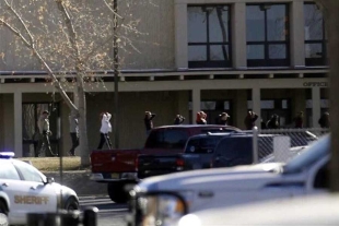 Matan a 3 personas en tiroteo en Nuevo México; el sospechoso fue abatido