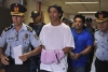 Tras varios meses, Ronaldinho sale de la cárcel