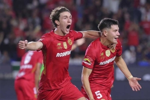 El historial reciente entre ambos equipos indica paridad: en los últimos cinco encuentros, cada equipo ganó una vez y empataron tres.