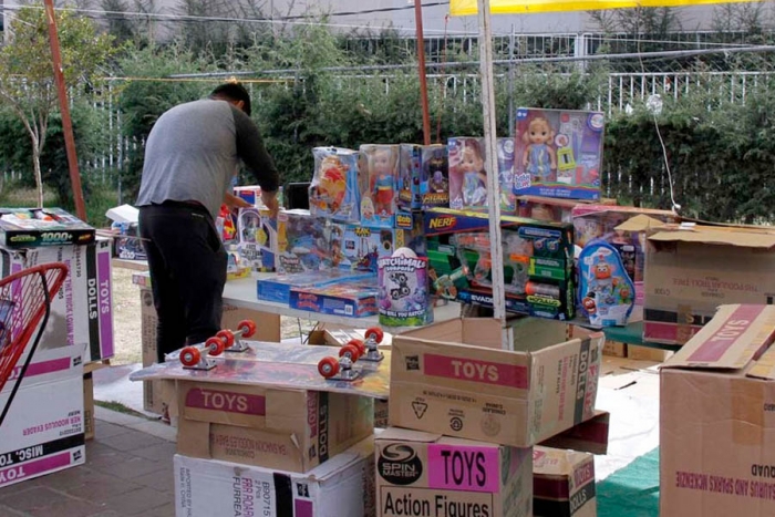 Comerciantes desesperados por venderle a los Reyes Magos