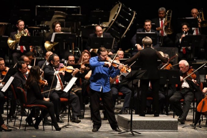 OSEM cautivó a Chimalhuacán con su interpretación de Una vida de héroe, Op. 40