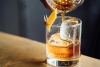 ¿Whisky o Bourbon? 5 diferencias clave entres estos famosos destilados