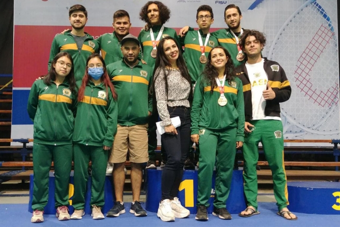 Obtienen deportistas de la UAEM preseas de bronce en Campeonato Nacional de Bádminton