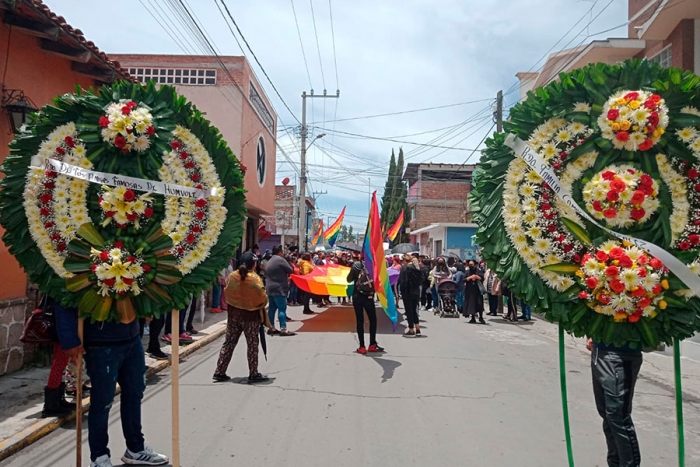 Familiares y comunidad LGBTTTI+ dan el último adiós a Aline