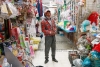 Entre los pasillos del Mercado 16 de Septiembre, Carlos ha encontrado su hogar y sustento