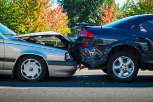 Buscan favorecer jurídicamente a automovilistas en contra de &quot;monta choques&quot; en el Edomex