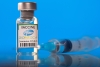 Pide Pfizer aprobación total de vacuna en EU