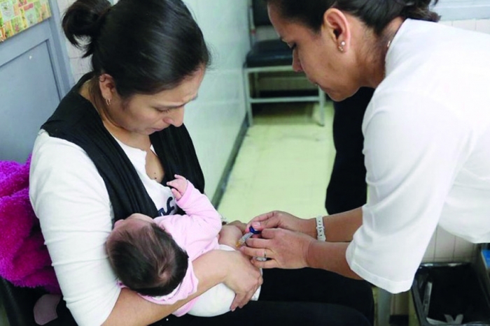 Suspenden vacunación en 40% de los niños por COVID-19