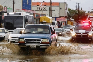 Ciclón “Olaf” deja un muerto a su paso por Jalisco