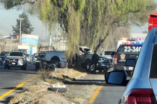 Accidente automovilístico en la Toluca-Tenango, provoca movilización de cuerpos de auxilio