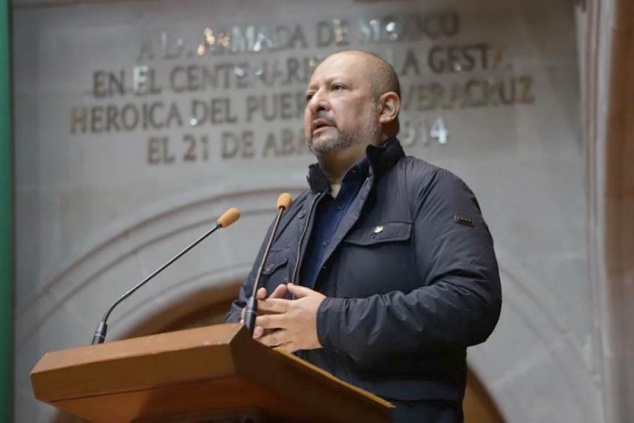 Informe ante la Cámara, obligatorio para gobernadores: diputados de Morena