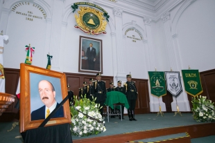 Rinde UAEMéx homenaje de cuerpo presente a Rafael López Castañares, rector de esta casa de estudios en el periodo 2001-2005