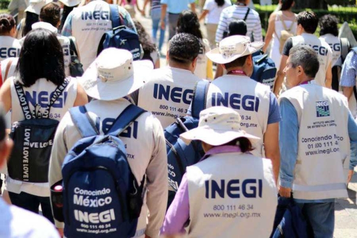 El personal del Inegi que visitará los negocios se identificará siempre con credencial oficial, chaleco, mochila y gorra con el logotipo del Instituto