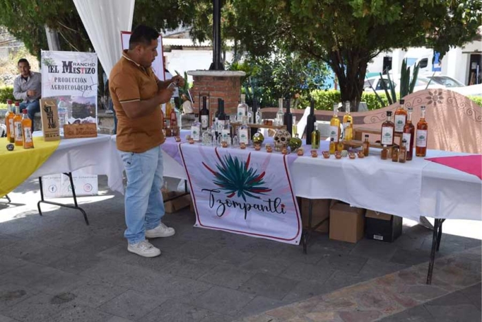 Da inicio la segunda Feria del Mezcal en Zumpahuacán