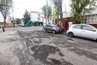 Exceso de baches en Toluca