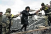 Rusia anuncia tregua para evacuar civiles en Ucrania