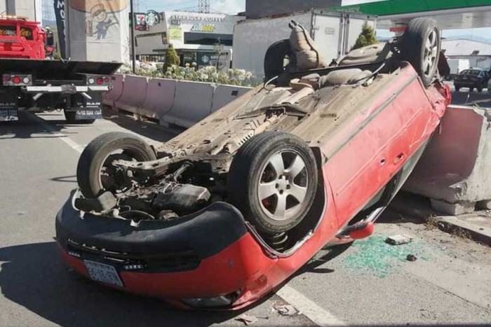 Accidente en la México-Toluca provoca caos vehicular