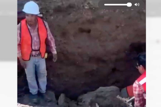 Obra colapsa en Almoloya; rescatan a obrero sepultado