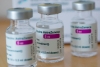 Cofepris libera vacuna AstraZeneca envasada en México