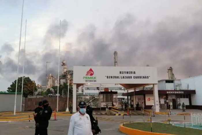 Pararan 90 días refinería de Minatitlán