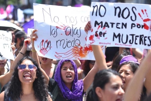 Convocan mujeres feministas a la movilización en Toluca por el 25N