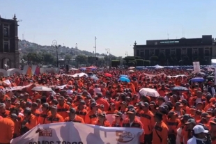 Tras freno a nueva Reforma Educativa, sindicatos marchan y la apoyan