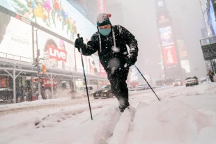 Tormenta de nieve azota NY