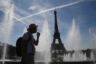 Declaran a octubre como el mes más caluroso en Francia desde 1945