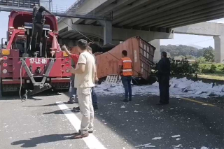 Accidente en la México–Toluca deja un lesionado