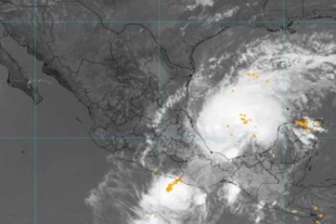 Tormenta tropical &#039;Karl&#039; tocaría tierra el jueves en Veracruz