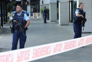 Tres personas mueren en un tiroteo en Nueva Zelanda