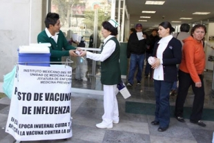 IMSS comienza vacunación contra influenza