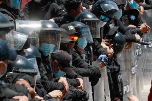 La SS informa sobre posibles agresiones cometidas por policías contra periodistas y manifestantes