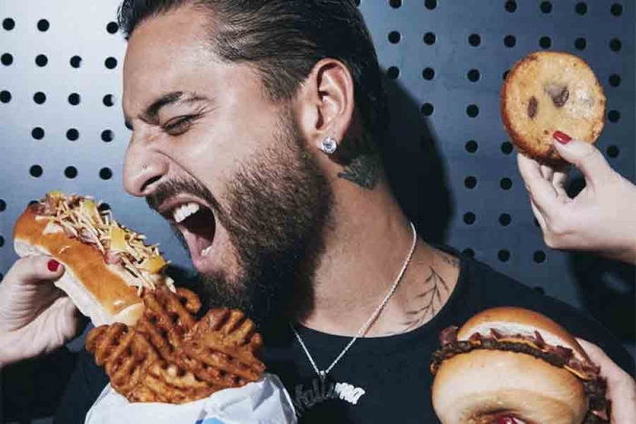 Maluma lanza Dembow, el negocio de comida rápida que llegará a México