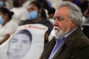 Encinas acusa campaña para desacreditar investigaciones sobre caso Ayotzinapa