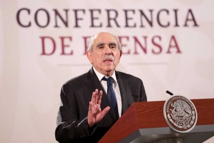 El titular de la UIF, Pablo Gómez, y la presidenta de México, Claudia Sheinbaum, denunciaron presuntas irregularidades en el Poder Judicial