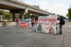 Activistas bloquean Toluca-Palmillas para protestar contra Bonafont por explotación del agua