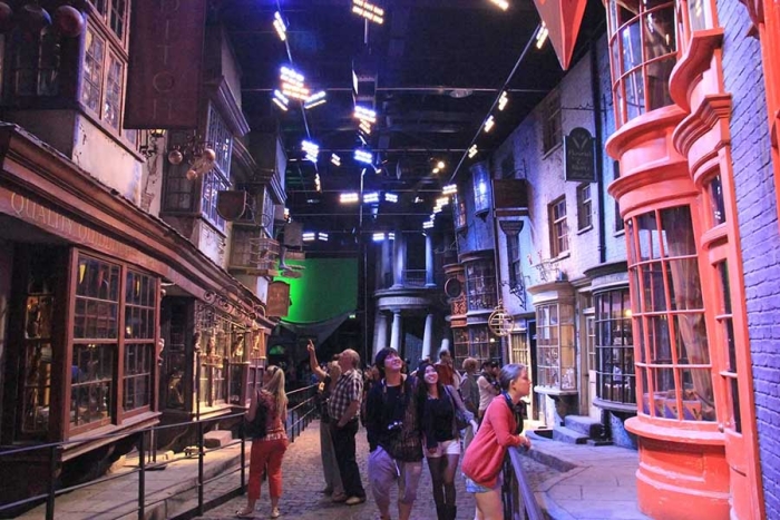 ¡Flipendo! Warner Bros inaugurará parque temático de Harry Potter en 2023