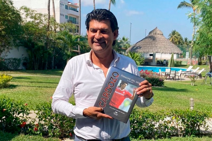 Cardozo publica libro de la mano de Guillermo Garduño