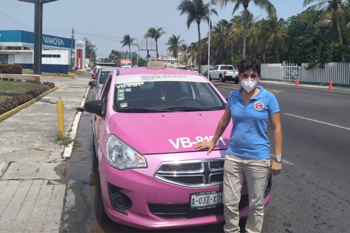 “Taxi Pink Net”, la novedosa opción para transportar mascotas en Veracruz
