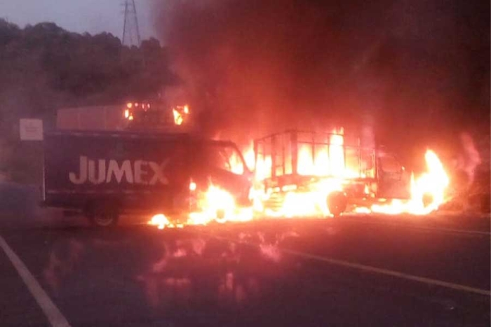 Balaceras provocan caos en Sultepec