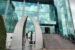 La mujer denunció penalmente ante la Subprocuraduría de Nezahualcóyotl, pero en represalia fue cambiada de adscripción