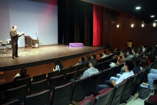 Compañía Universitaria de Teatro continuará con funciones y aumentará medidas sanitarias