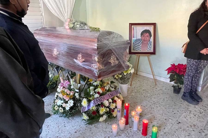 Entre llanto y tristeza dan último adiós a Nely, madre desaparecida desde octubre en Tianguistenco