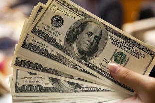 Dólar supera los 23 pesos por primera vez en 32 años
